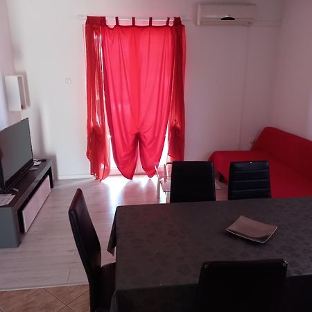 Apartmani Ivana Lopar Rum bild