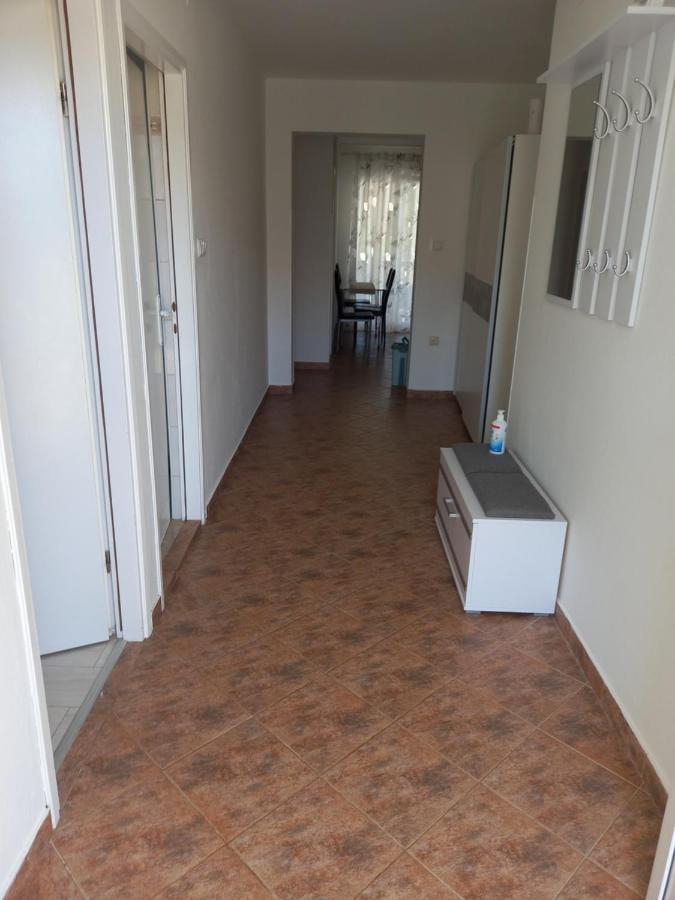 Apartmani Ivana Lopar Exteriör bild